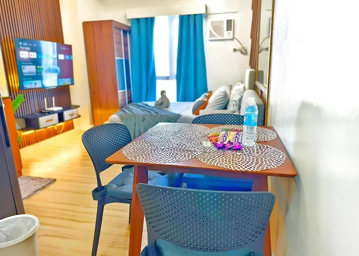Apartment 3319t4 Avida Riala It Park Newly Fursnished 300mbps Wi-fi Cebu